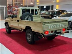 Toyota Land Cruiser Pickup